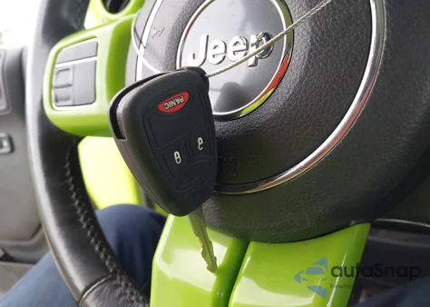 2016 Jeep Wrangler Unlimited Sahara из США, поврежденный, VIN 1C4BJWEG5GL336315